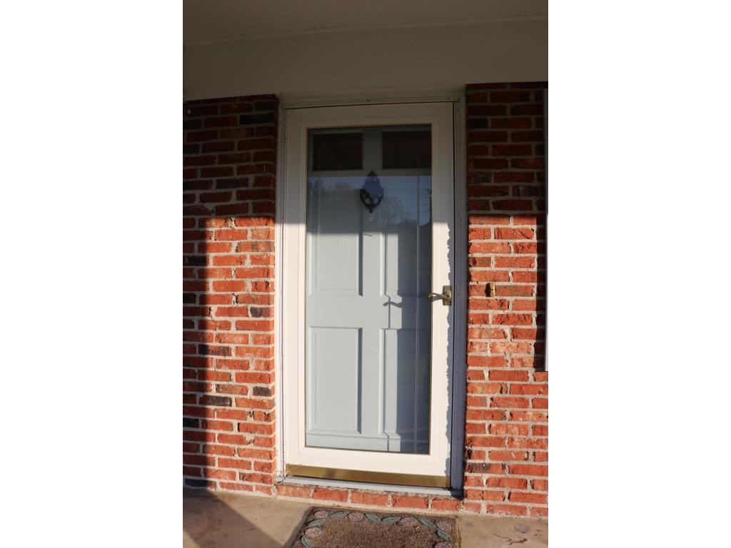 125 Spring Valley Road Bristol, VA 24201 - Photo 3 of 35 Photo 3