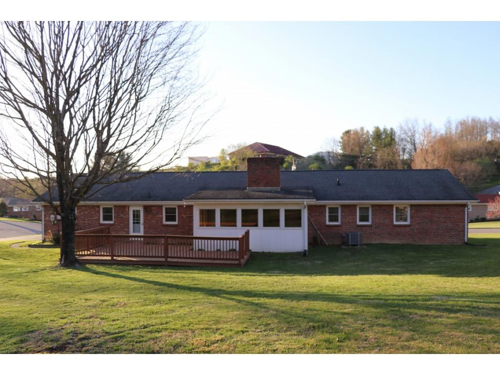 125 Spring Valley Road Bristol, VA 24201 - Photo 33 of 35 Photo 34