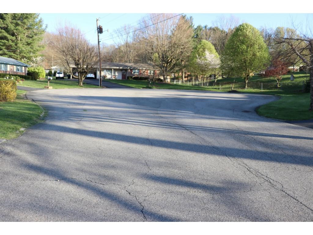 125 Spring Valley Road Bristol, VA 24201 - Photo 34 of 35 Photo 35