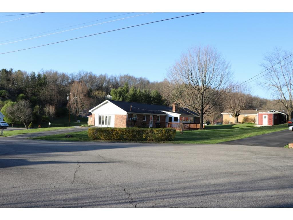 125 Spring Valley Road Bristol, VA 24201 - Photo 35 of 35 Photo 36