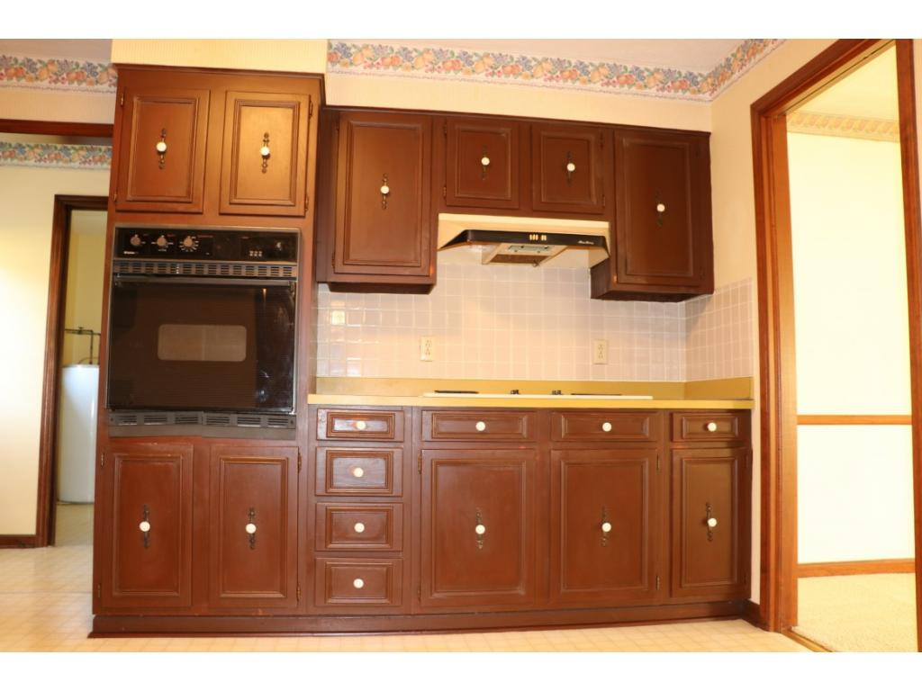 125 Spring Valley Road Bristol, VA 24201 - Photo 10 of 35 Photo 10