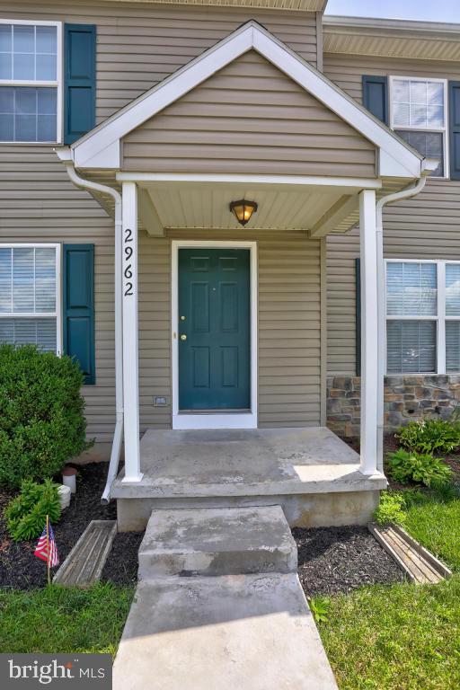 2962 Aster Lane Lititz, PA 17543 - Photo 3 of 32 Gallery Image 3