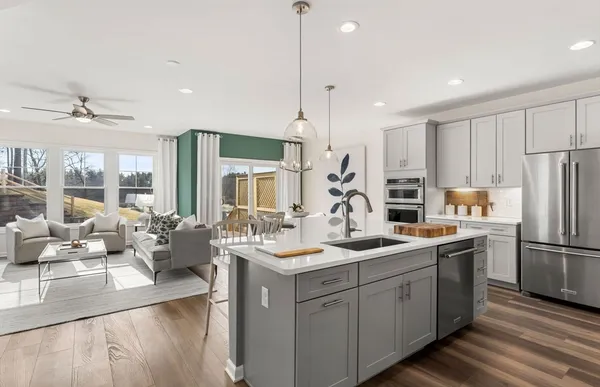 $828,015 | 20 Emerald Run, Unit 59, Shrewsbury, MA 01545