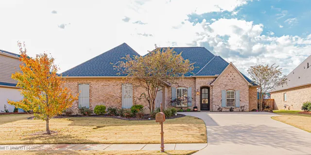 $399,000 | 309 Royal Pond Circle, Flowood, MS 39232