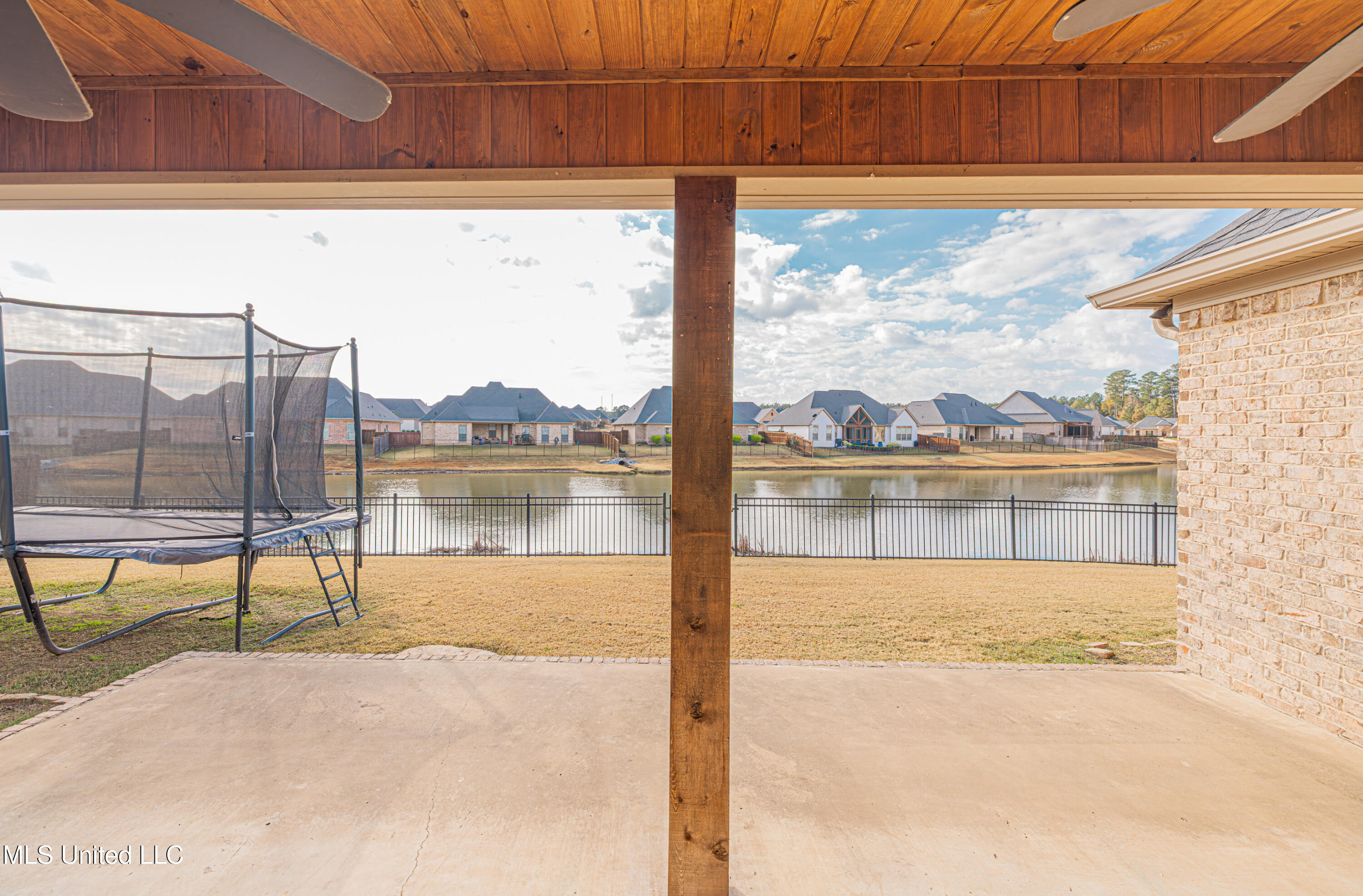 309 Royal Pond Circle Flowood, MS 39232 - Photo 53 of 55 1R4A9876