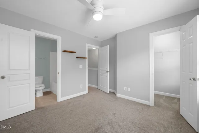 a view of a window in a room