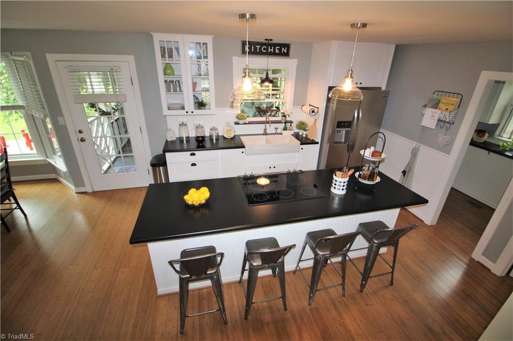 3819 Oak Forest Drive High Point, NC 27265 - Photo 16 of 38