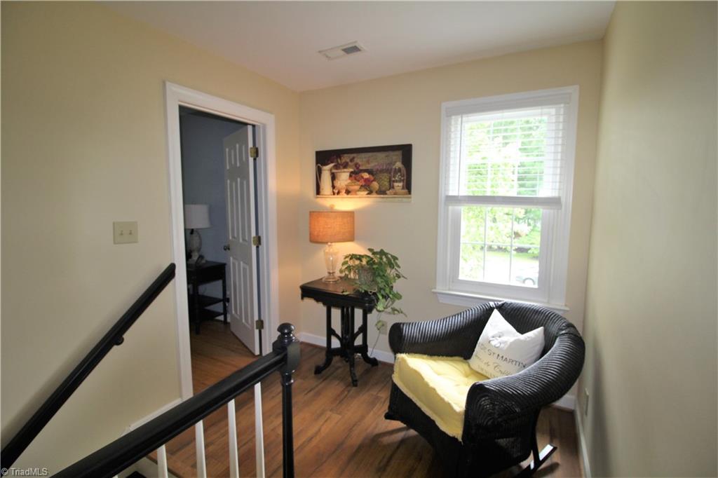 3819 Oak Forest Drive High Point, NC 27265 - Photo 19 of 38