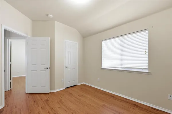 $2,000 | 113 Creekview Drive, Anna, TX 75409