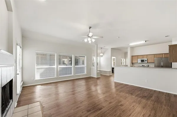 $2,000 | 113 Creekview Drive, Anna, TX 75409