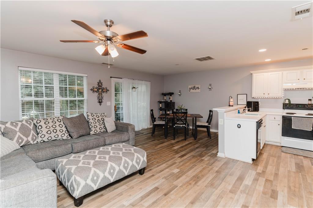 183 Venture Path Hiram, GA 30141 - Photo 3 of 39