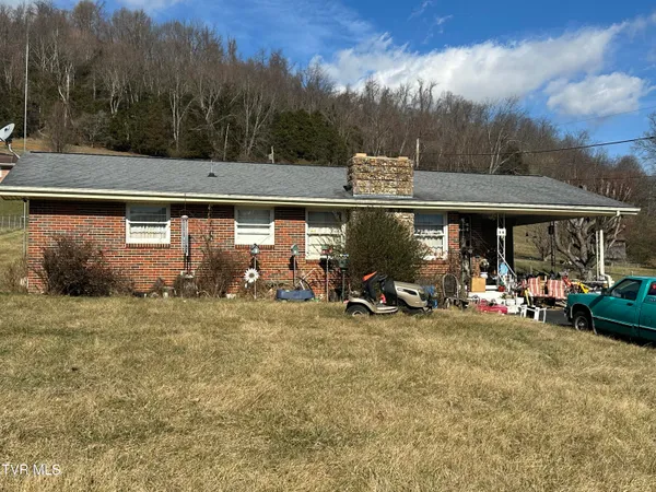 $105,900 | 50 Edgar Street, Lebanon, VA 24266