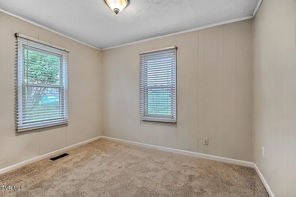 $1,600 | 3044 Lowrance Drive, Unit 28, Kingsport, TN 37660