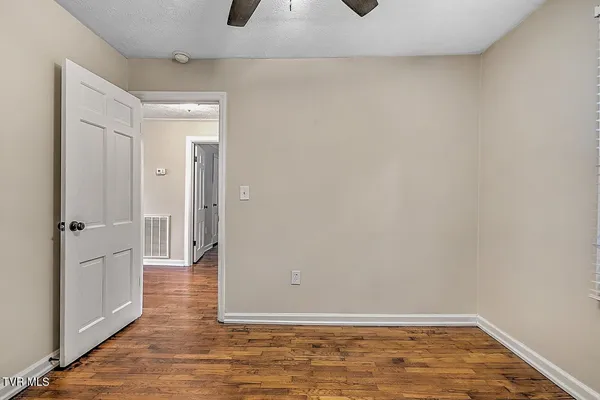 $1,600 | 3044 Lowrance Drive, Unit 28, Kingsport, TN 37660