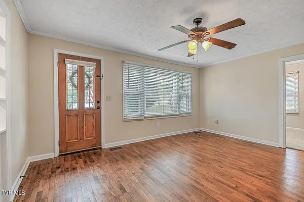 $1,600 | 3044 Lowrance Drive, Unit 28, Kingsport, TN 37660