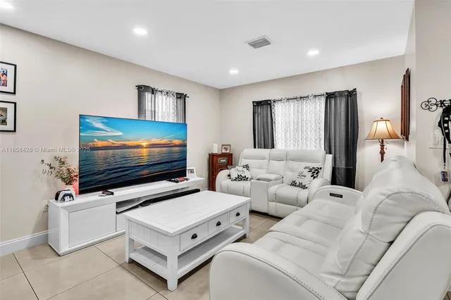 $5,200,000 | 1316 Northwest 3rd Street, Fort Lauderdale, FL 33311