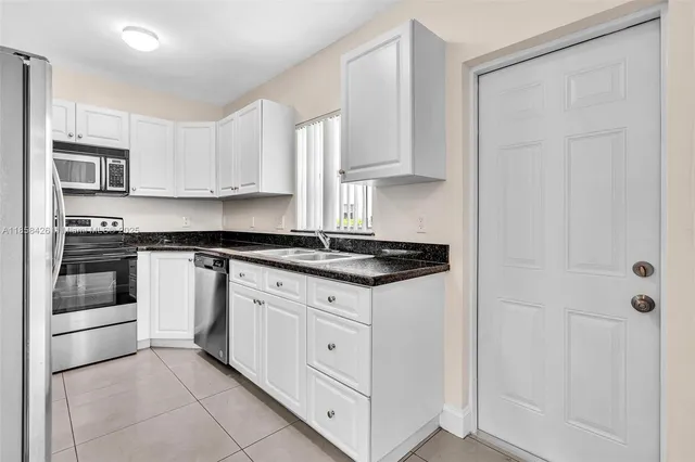 $5,200,000 | 1316 Northwest 3rd Street, Fort Lauderdale, FL 33311