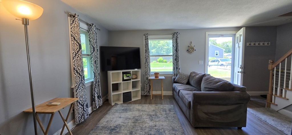 46 Beach Road, Unit B Yarmouth, MA 02673 - Photo 3 of 23 Gallery Image 3