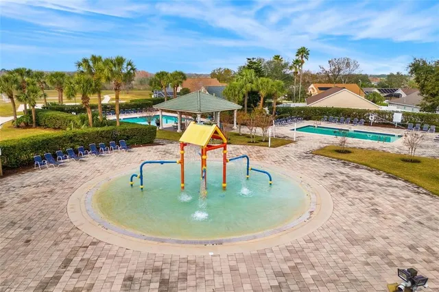 a park view with a entertaining space