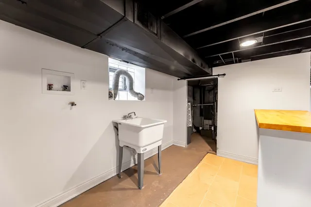 $460,000 | 5531 South Neva Avenue, Chicago, IL 60638