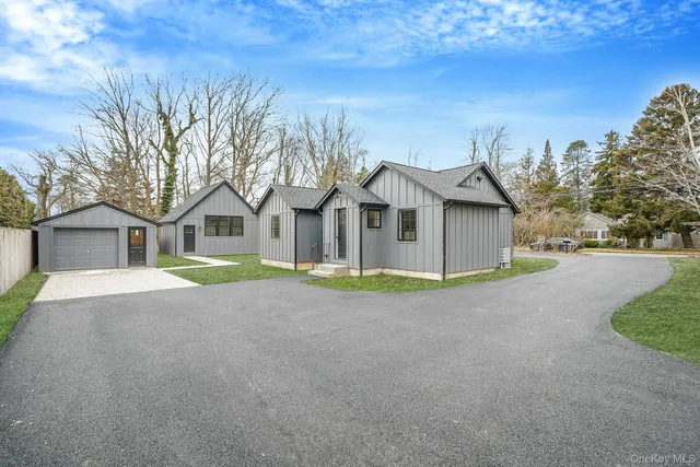 $3,900 | 23 Roosevelt Boulevard, East Patchogue, NY 11772