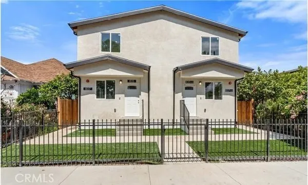 $3,600 | 837 East 33rd Street, Los Angeles, CA 90011