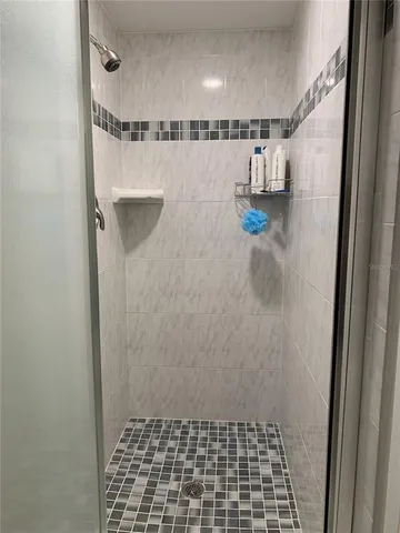 $3,500 | 2900 Gulf Boulevard, Unit 206, Belleair Beach, FL 33786