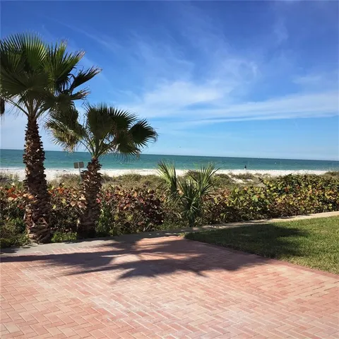 $3,500 | 2900 Gulf Boulevard, Unit 206, Belleair Beach, FL 33786