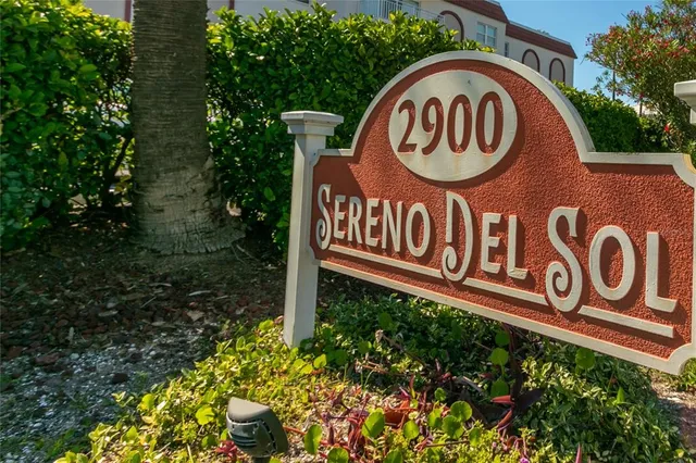 $3,500 | 2900 Gulf Boulevard, Unit 206, Belleair Beach, FL 33786