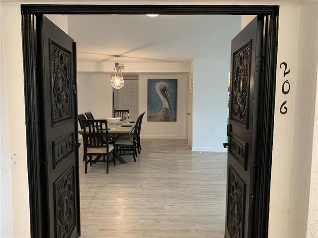 $3,500 | 2900 Gulf Boulevard, Unit 206, Belleair Beach, FL 33786