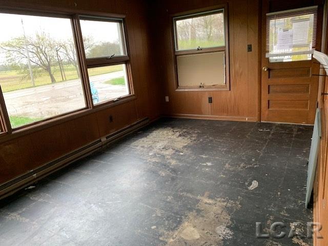8480 Clinton Macon Road Clinton, MI 49236 - Photo 7 of 15 50011858-6.JPG