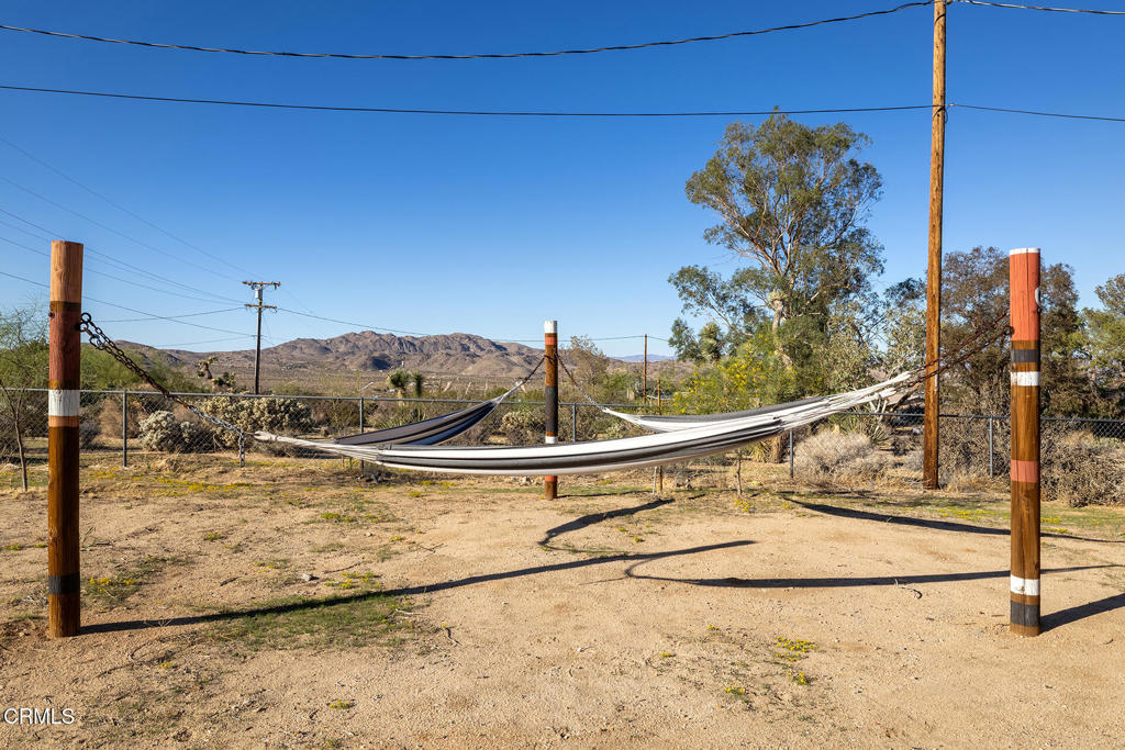 7284 Saddleback Road Joshua Tree, CA 92252 - Photo 34 of 47 a view of a terrace