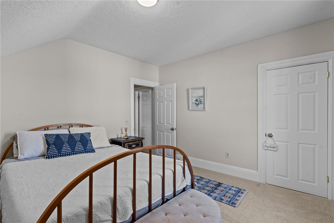 57 Maple Avenue Johnston, RI 02919 - Photo 20 of 34