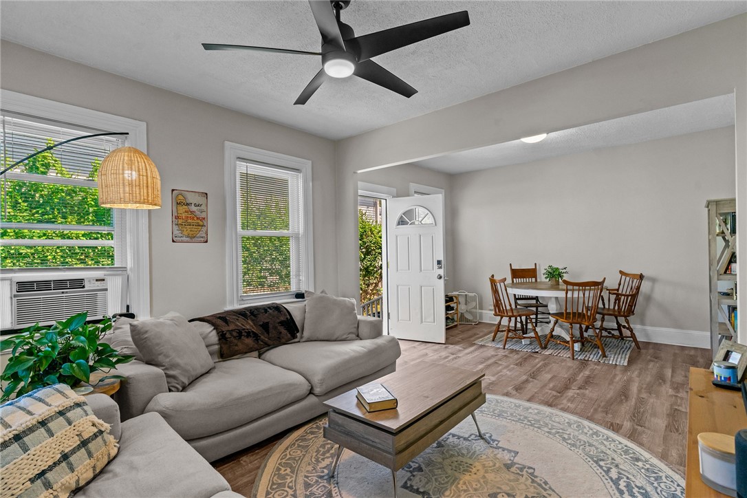 57 Maple Avenue Johnston, RI 02919 - Photo 6 of 34