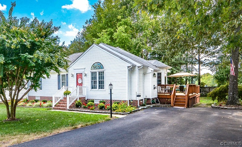 6331 Oldbern Road Chesterfield, VA 23832 - Photo 4 of 46