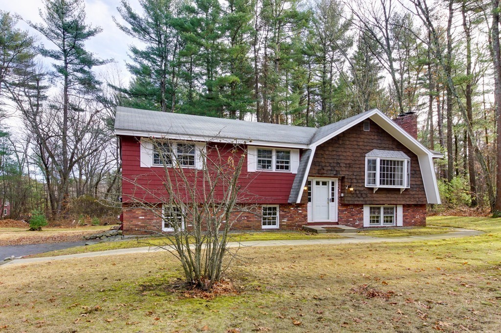 33 Plain Road Westford, MA 01886 - Photo 11 of 12 Gallery Image 11