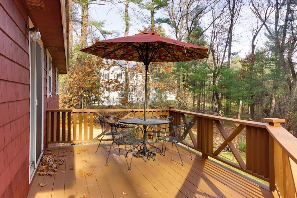 33 Plain Road Westford, MA 01886 - Photo 4 of 12 Gallery Image 4