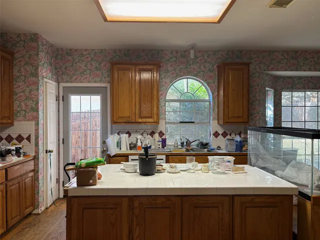 $625,000 | 7516 Orrick Drive, Austin, TX 78749