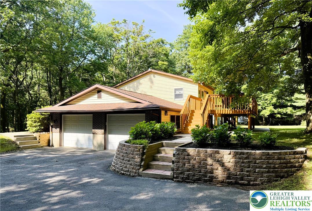 525 Pinewood Road Lehighton, PA 18235 - Photo 4 of 51 A large 2-car attached garage