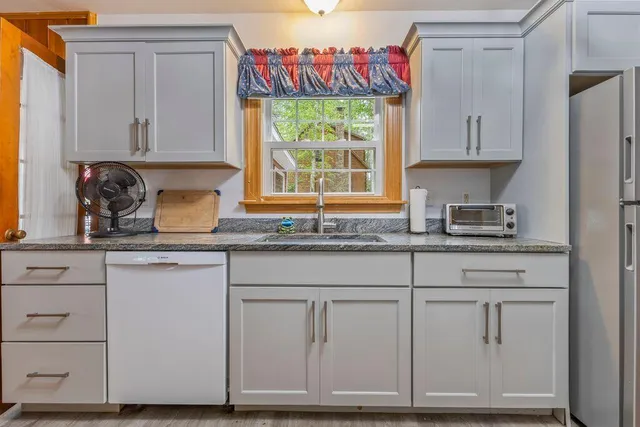 $875,000 | 21 Wood Duck Way, Norway, ME 04268