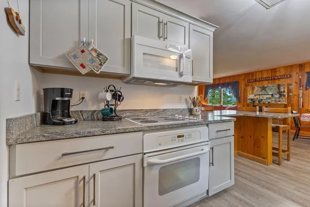 $875,000 | 21 Wood Duck Way, Norway, ME 04268