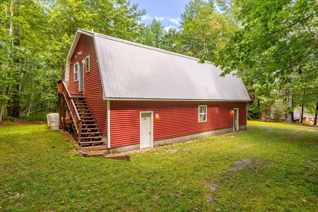 $875,000 | 21 Wood Duck Way, Norway, ME 04268