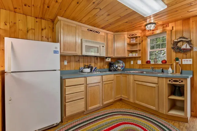 $875,000 | 21 Wood Duck Way, Norway, ME 04268