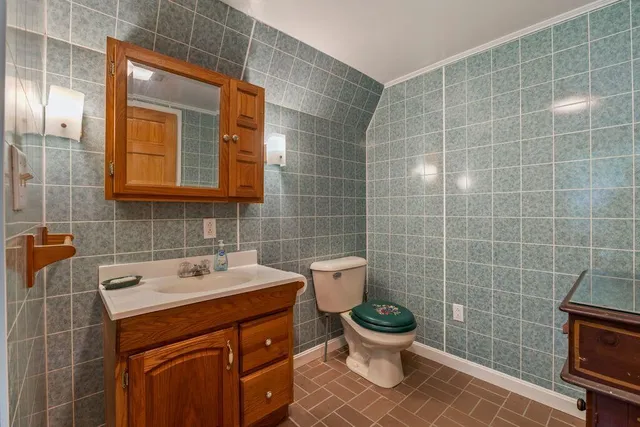 $875,000 | 21 Wood Duck Way, Norway, ME 04268