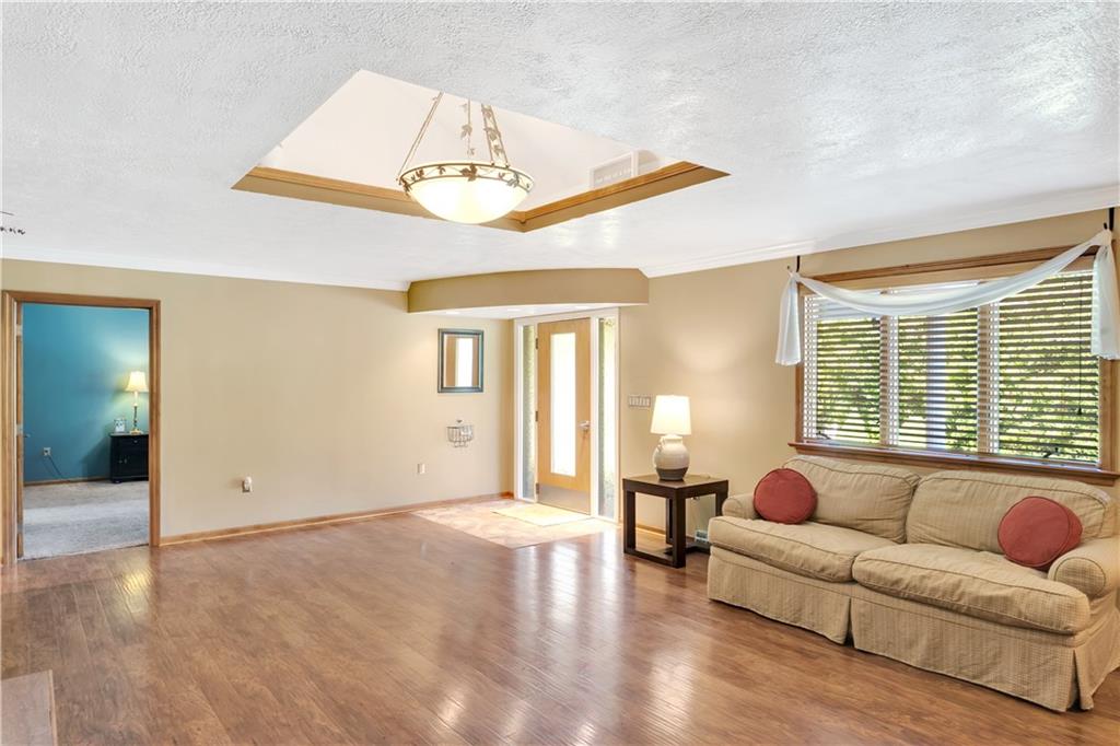 108 Woodland Road Economy, PA 15005 - Photo 8 of 25 Gallery Image 8