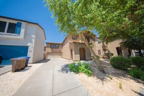 $2,200 | 21160 East Avenida Del Valle, Queen Creek, AZ 85142