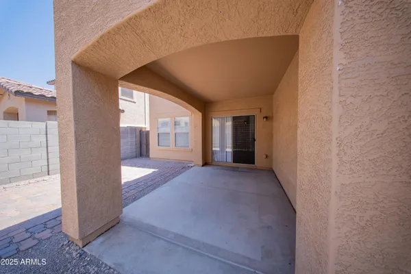 $2,200 | 21160 East Avenida Del Valle, Queen Creek, AZ 85142