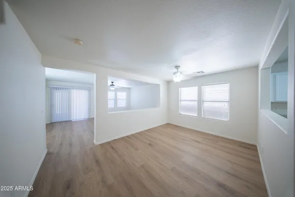 $2,200 | 21160 East Avenida Del Valle, Queen Creek, AZ 85142