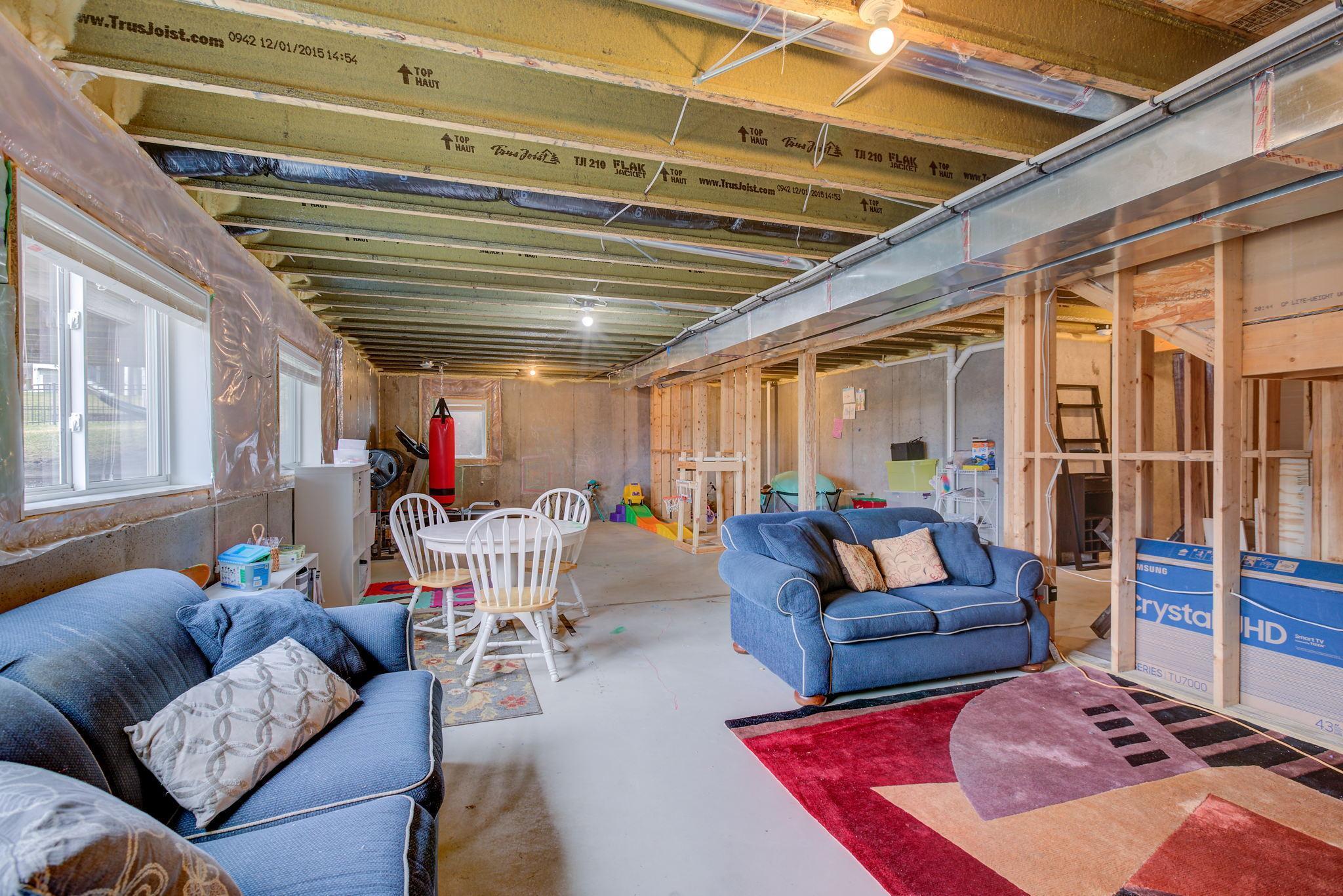 9557 Junco Road North Lake Elmo, MN 55042 - Photo 23 of 34