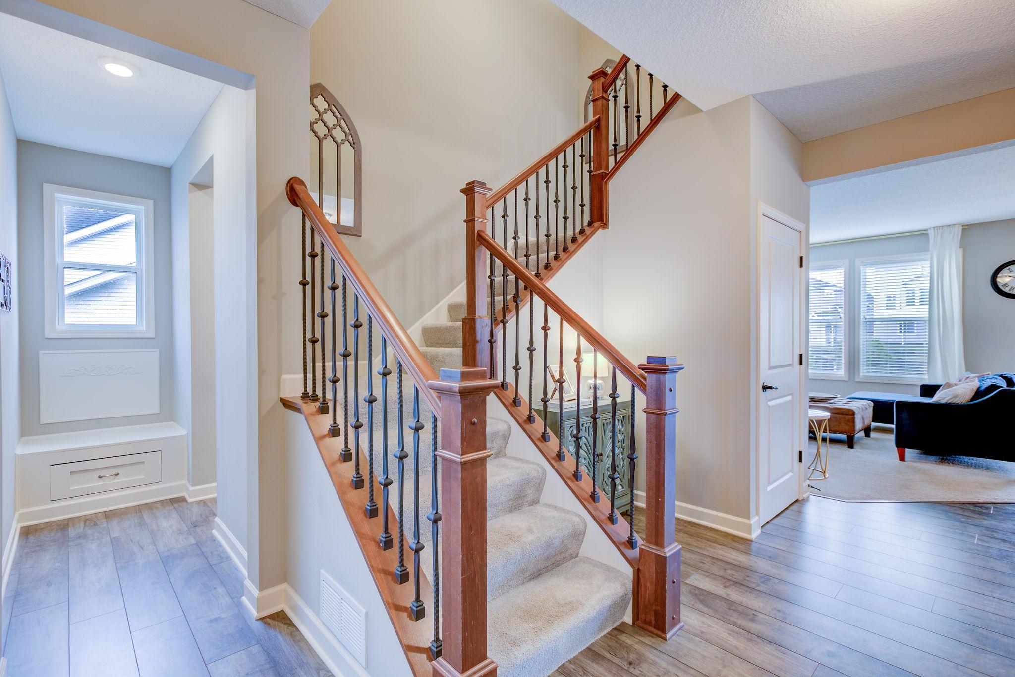 9557 Junco Road North Lake Elmo, MN 55042 - Photo 3 of 34